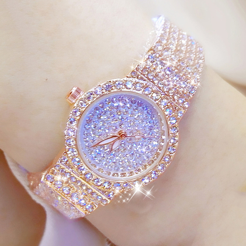 ساعات يد نسائية من الألماس ، س - مراجعة Luxury Watch Brand For Women وسعره