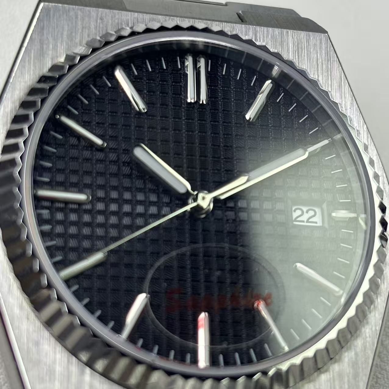 40 مللي متر ساعة سوبر بلاير ال - مراجعة Luxury Watch In China وسعره