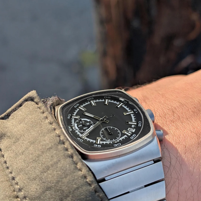 CILOA ساعة رياضية مربعة للرجال - مراجعة Luxury Watch Trends 2025 وسعره