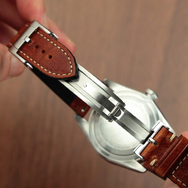 مشبك ساعة فاخر جديد قابل للطي  - مراجعة Luxury Watch Investment وسعره