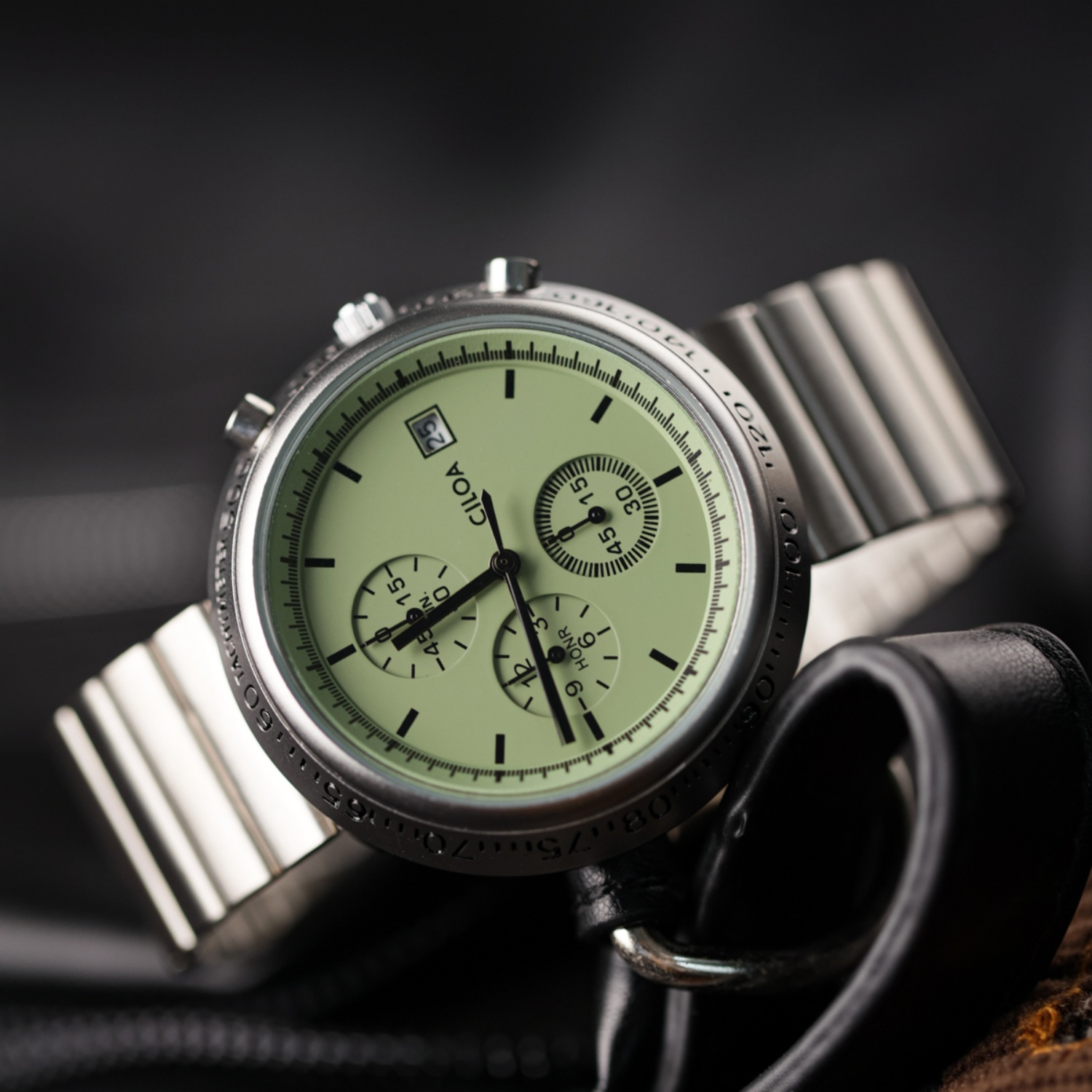 CILOA الطلب الكبير الراقية ساع - مراجعة Luxury Watch Trends 2025 وسعره