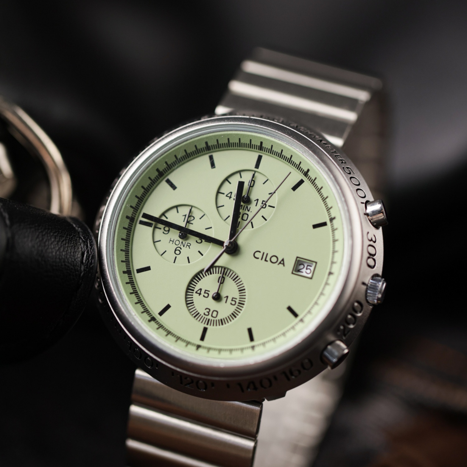 CILOA الطلب الكبير الراقية ساع - مراجعة Luxury Watch Trends 2025 وسعره