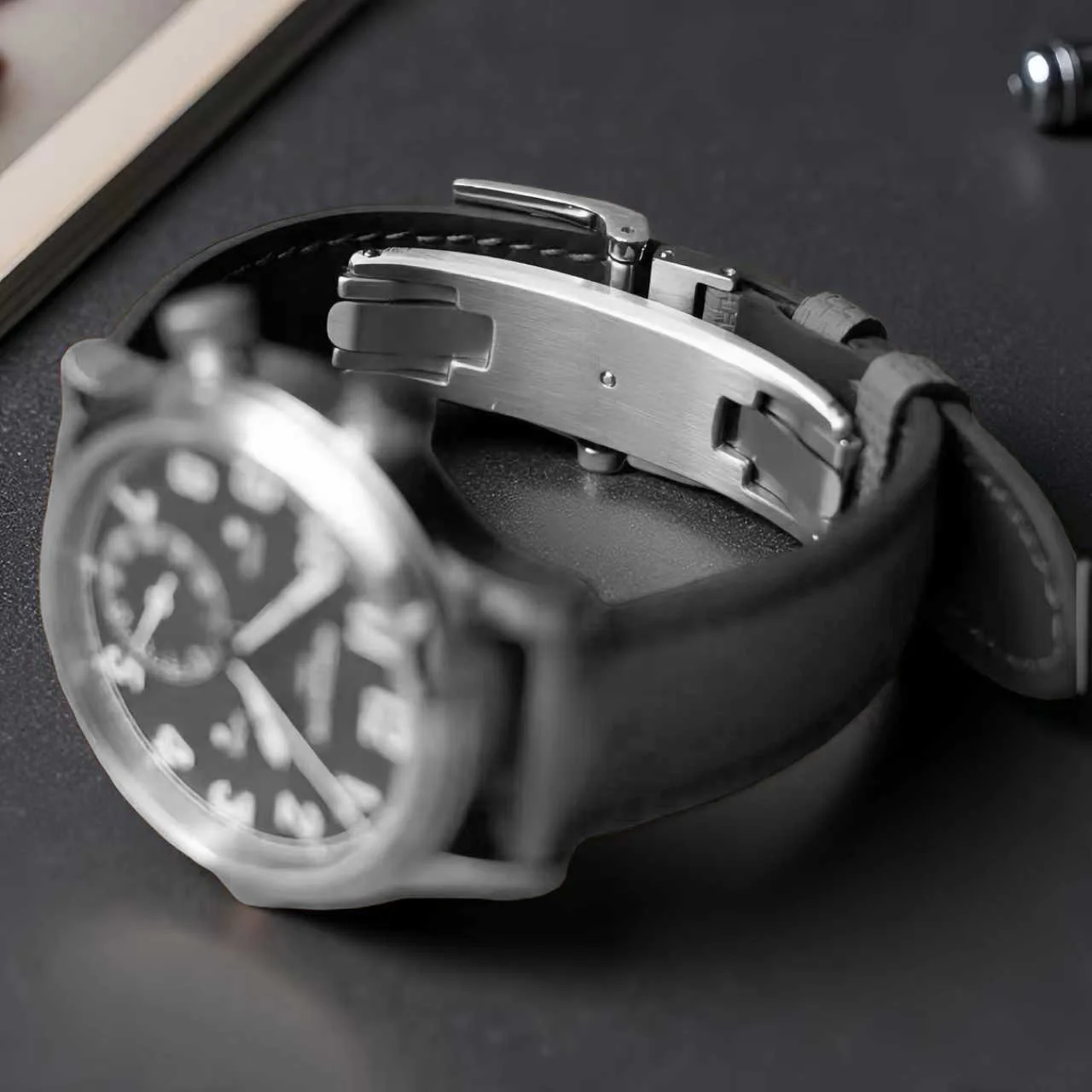 مشبك ساعة قابل للطي، مشبك زنبر - مراجعة Luxury Watch Investment وسعره